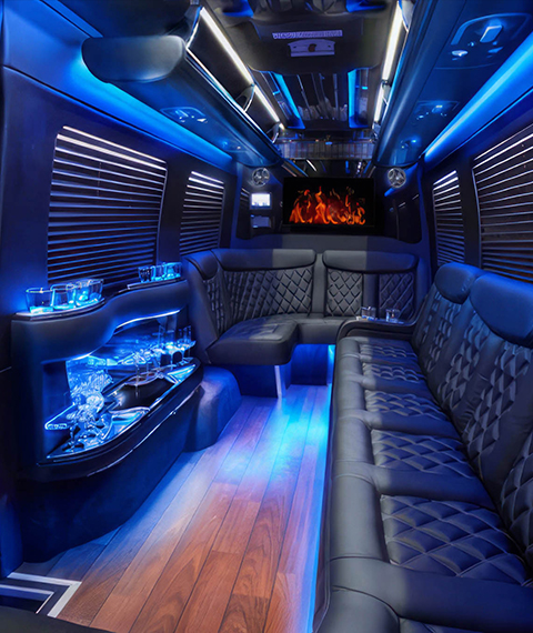Passenger van rental in Ft Worth TX
